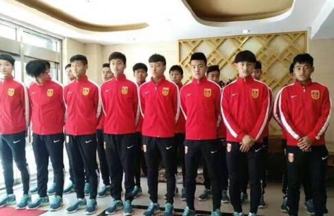 在前后15部入选电影中，《大场面》和《那个不为人知的故事》已经在2024年顺利上映，《分手清单》《狮子回头》《呼吸》有望在2025年亮相，同时期待其余新导演之作能早日完成。