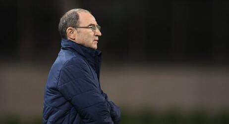 格伦·克洛斯、莎拉·保罗森、泰亚娜·泰勒、金·卡戴珊、妮... 法鲨归来！