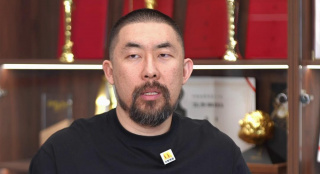 张朝阳盛赞海清为“中国的梅丽尔·斯特里普” 2010-04-27 ·斯特里普”。